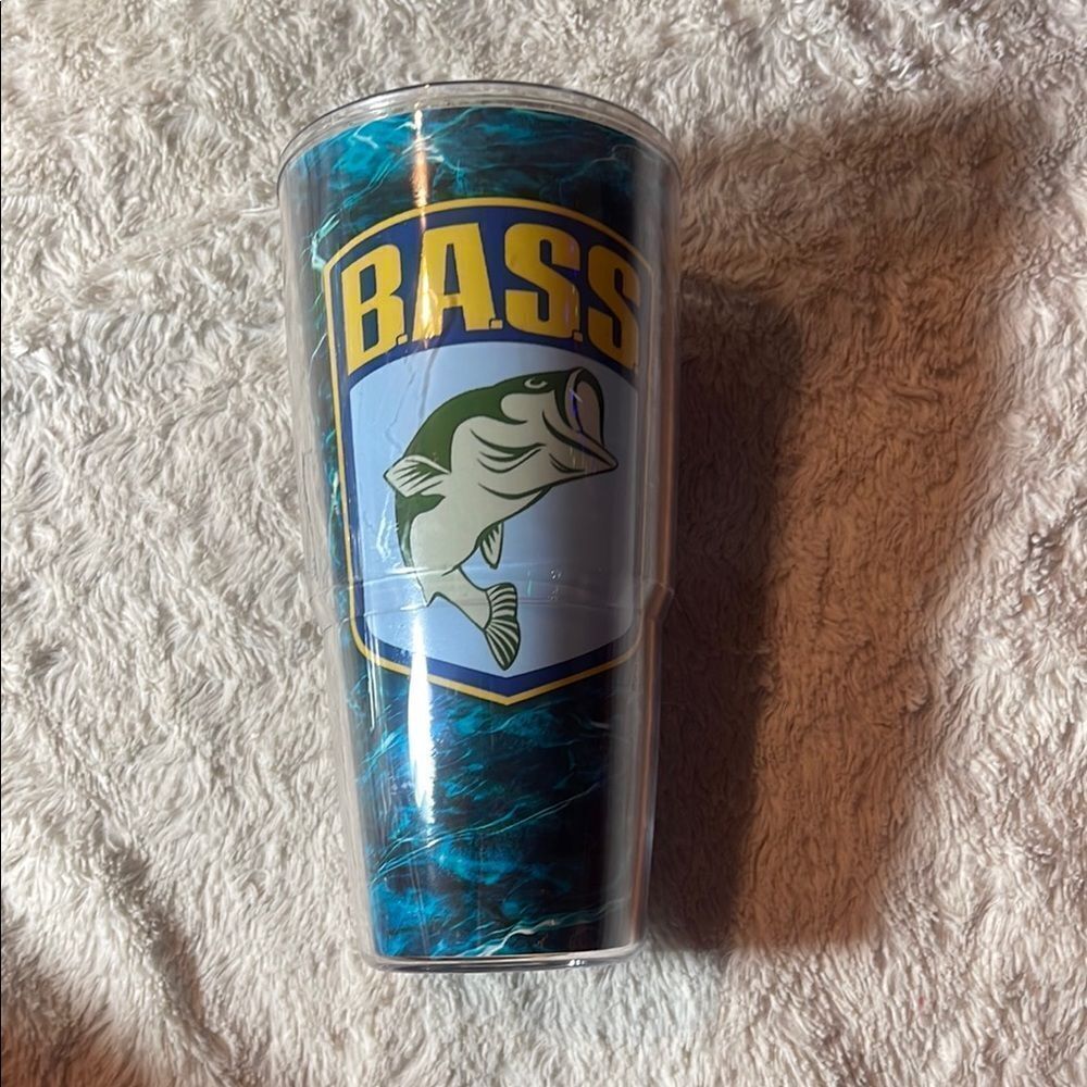 Bass Tervis 25 ounce cup
